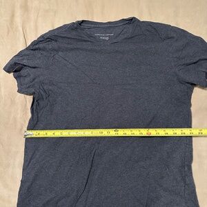 Everlane Lightweight T-Shirt